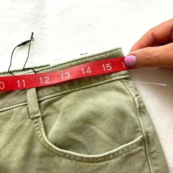 NWT Zara Sage Green High Waist 100% Cotton Raw Hem Ankle Straight Jean Size 10 - Picture 13 of 15
